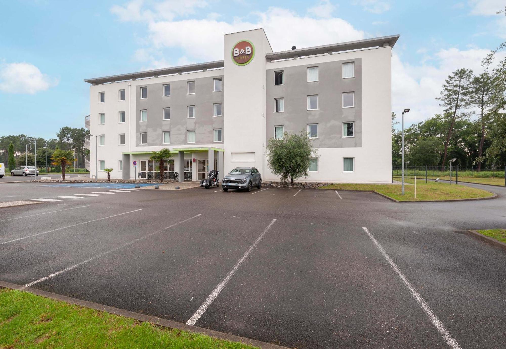 B&B Hotel Mont-De-Marsan Saint-Avit  ภายนอก รูปภาพ