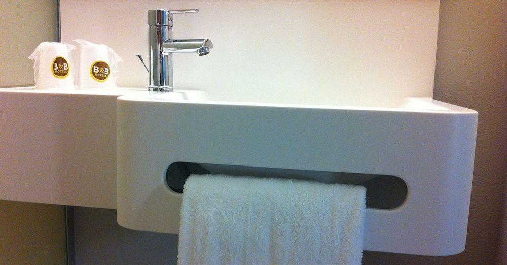 B&B Hotel Mont-De-Marsan Saint-Avit  ภายนอก รูปภาพ