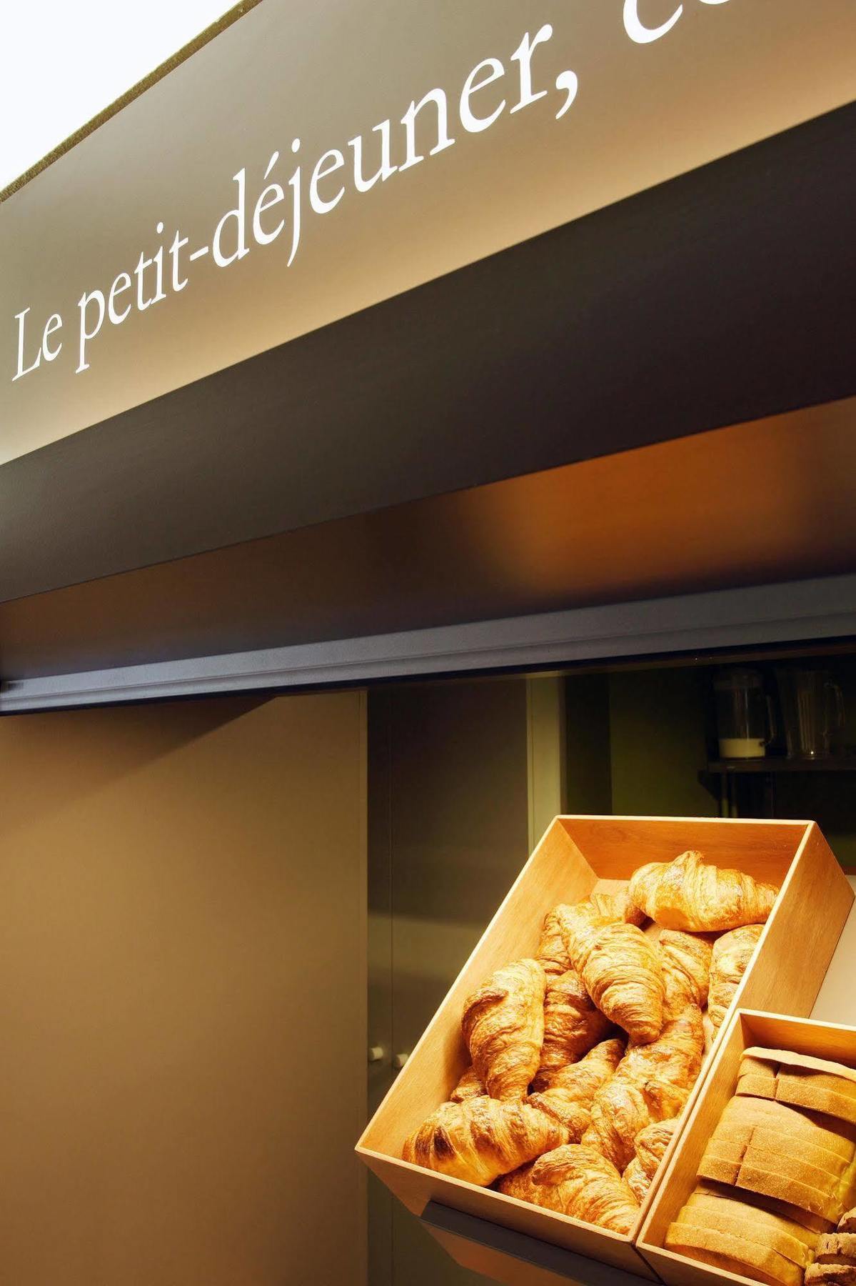 B&B Hotel Mont-De-Marsan Saint-Avit  ภายนอก รูปภาพ